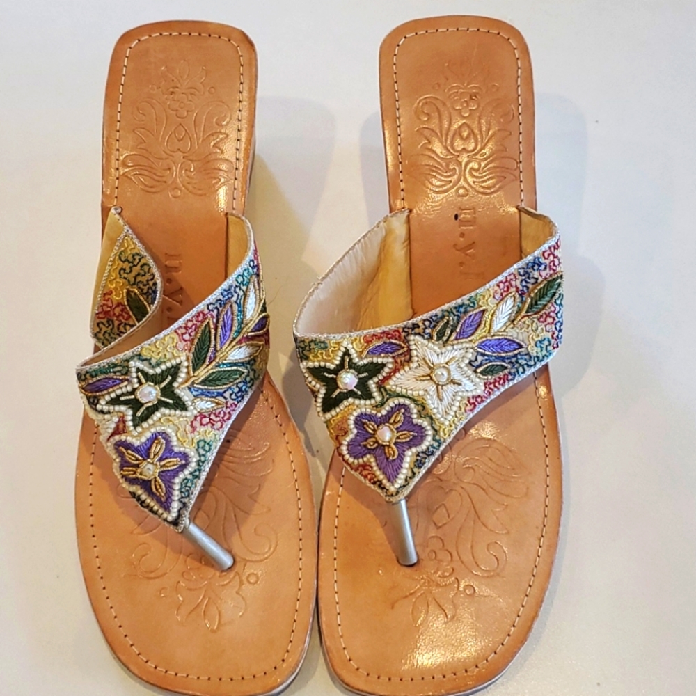 n.y.l.a. Size 10 Wedge Beaded Flip Flops